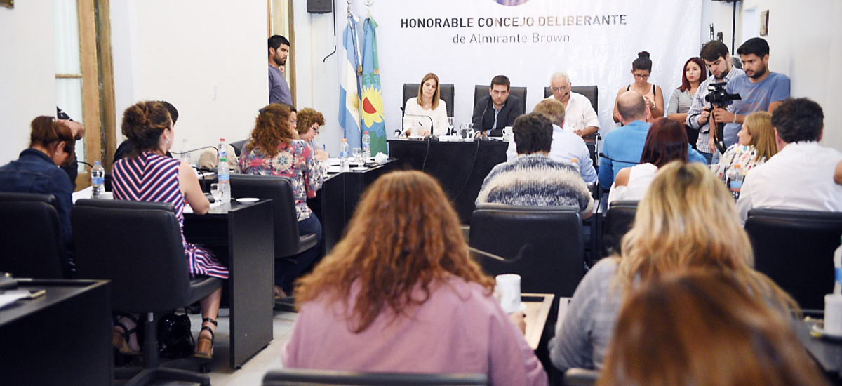 EL HCD SE REUNIÓ EN EXTRAORDINARIAS