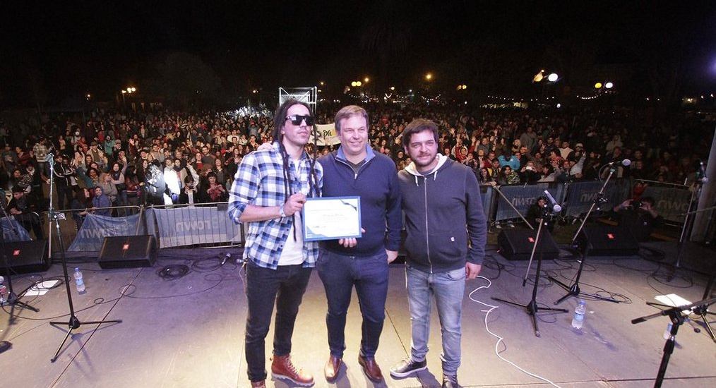 Miles de vecinos disfrutaron de los festivales para la juventud y la familia en Burzaco