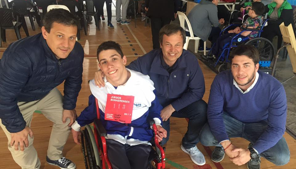 Cascallares felicitó a los deportistas de Brown por su desempeño en los torneos bonaerenses
