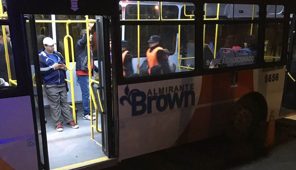 En Alte. Brown se realizan más de 60 operativos semanales de control de colectivos