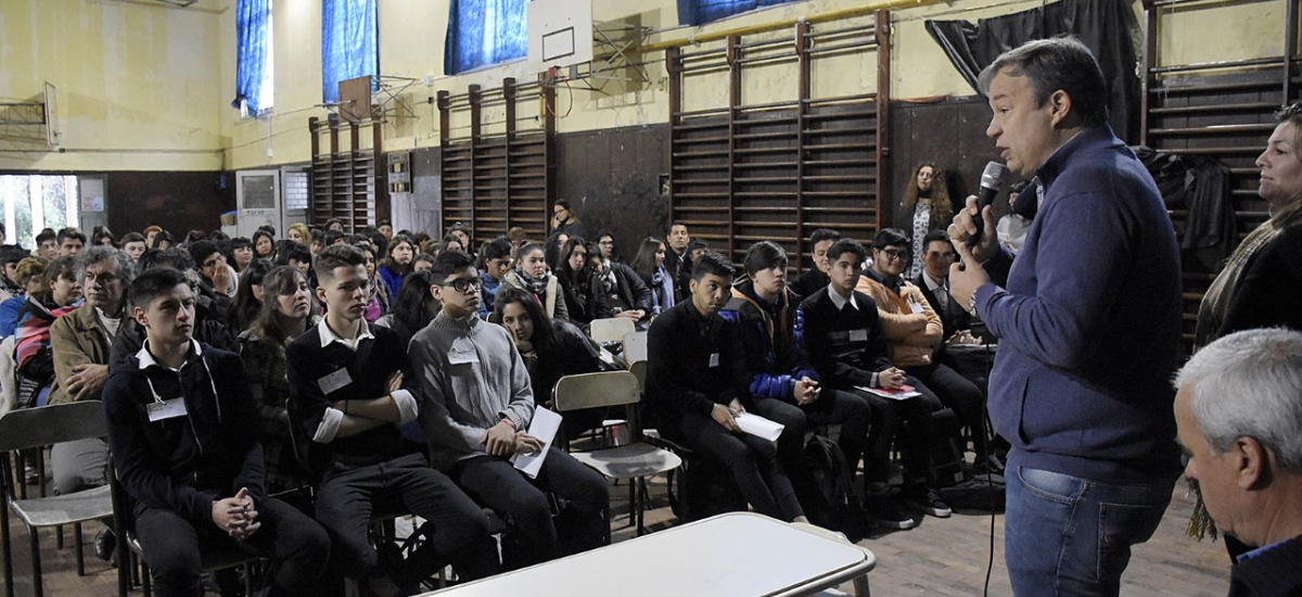Cascallares encabezó la instancia distrital del Parlamento Juvenil 2019