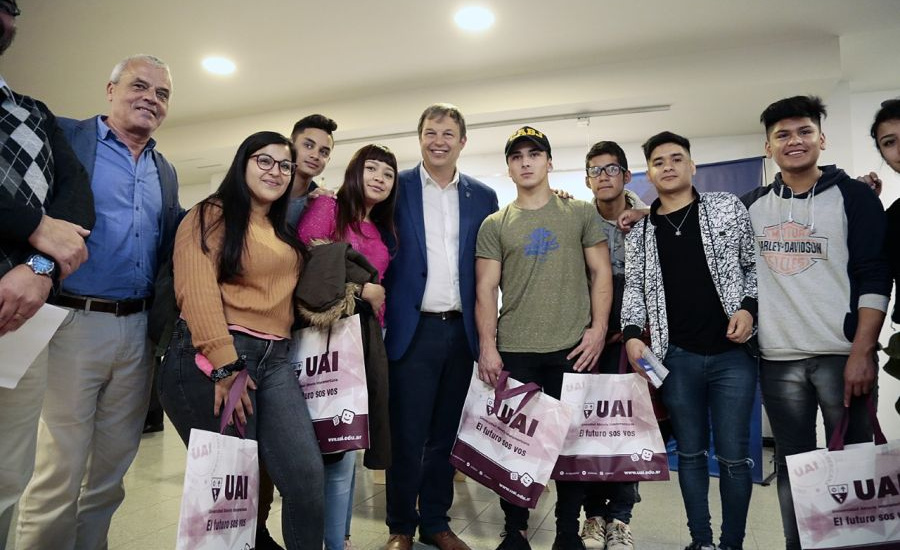 Cascallares puso en marcha la Expo Universidad 2019