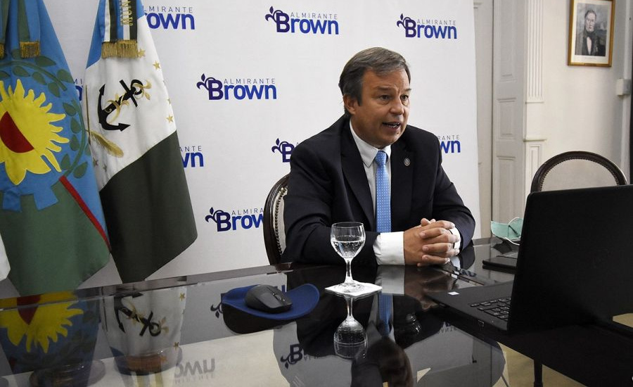 Cascallares: "Con el proyecto oficial, dejará de pagar el 70% de los contribuyentes de ganancias"