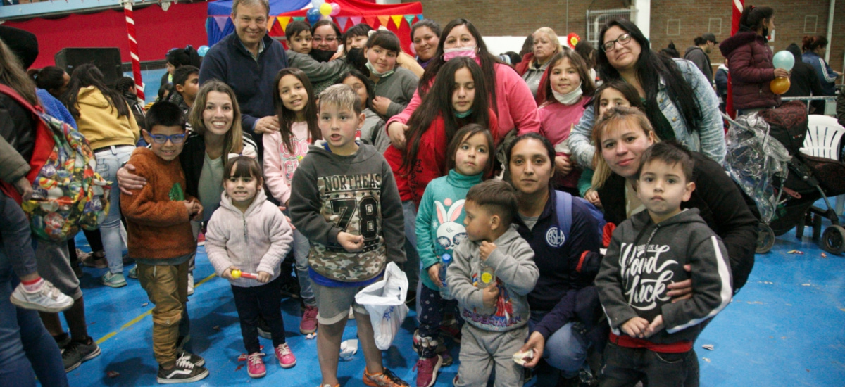 En Alte Brown una multitud celebró el “Día de la Niñez” con actividades y espectáculos