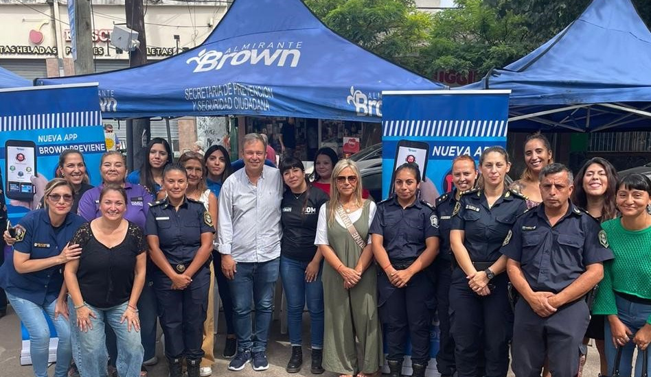 En el Día de la Mujer, Municipio y Provincia brindaron servicios vinculados a seguridad y justicia