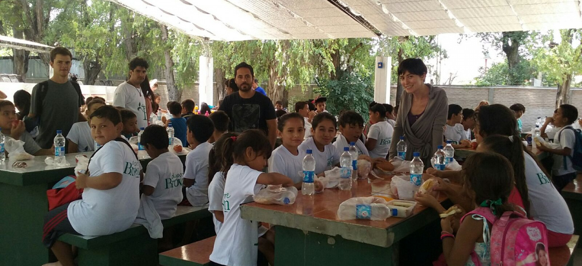 CASCALLARES EN EL CIERRE DE ESCUELAS DE VERANO QUE ALBERGARON 5 MIL CHICOS